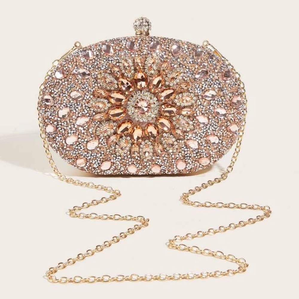 Elegant Gold Crystal Clutch - Picture 3 of 7